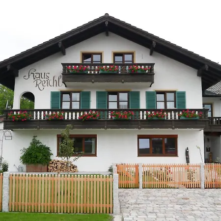 Appartement 1 Haus Reichl Gstadt am Chiemsee